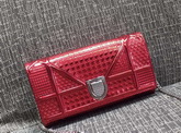 Diorama Wallet On Chain Pouch Metallic Red for Sale