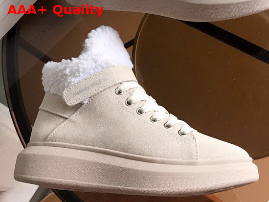 Alexander McQueen Oversized Sneaker Boot in Beige Suede and Shearling Lining Replica