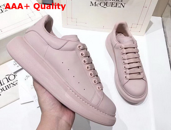 Alexander McQueen Oversized Sneaker in Nude Smooth Calf Leather Replica