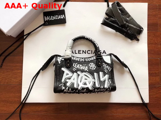 Balenciaga Classic Mini City Graffiti Noir Blanc Replica