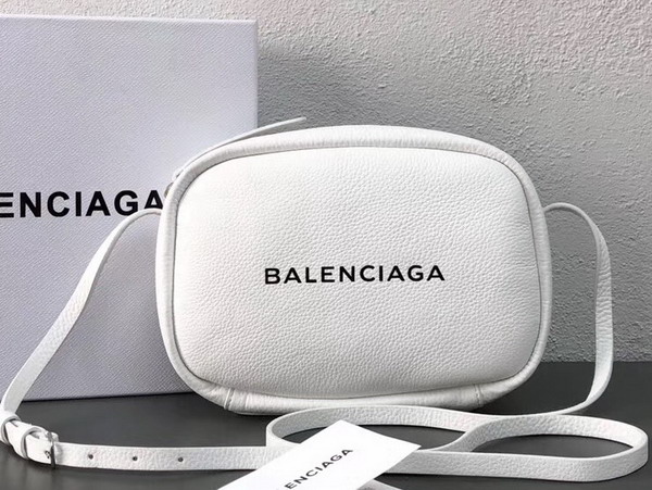 Balenciaga Everyday Camera Bag S White Calfskin For Sale