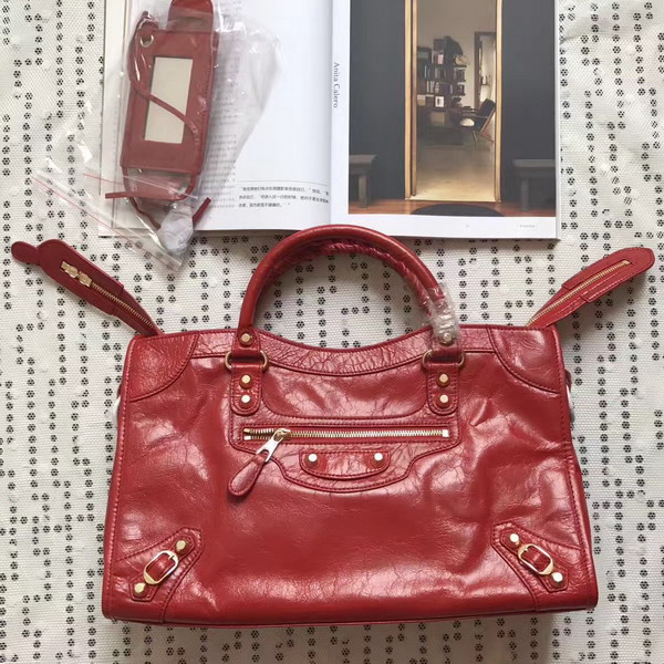 Balenciaga Gaint 12 Gold Medium City Handbag in Red Soft Crafted Vintage Lambskin For Sale