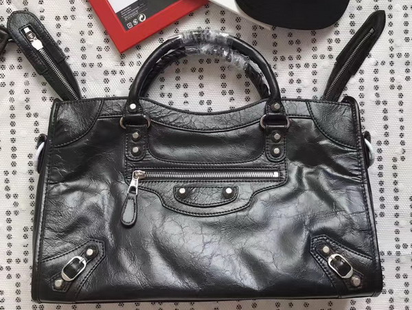 Balenciaga Gaint 12 Silver Medium City Handbag in Black Soft Crafted Vintage Lambskin For Sale