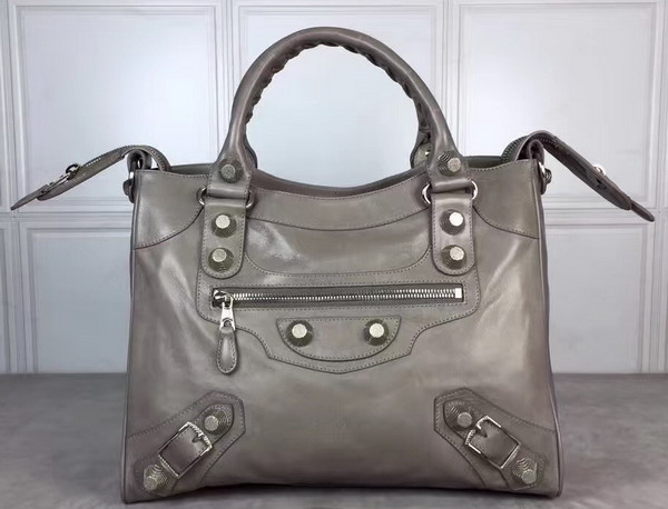 Balenciaga Giant City Handbag in Grey Lambskin with Silver Metal Hardware For Sale