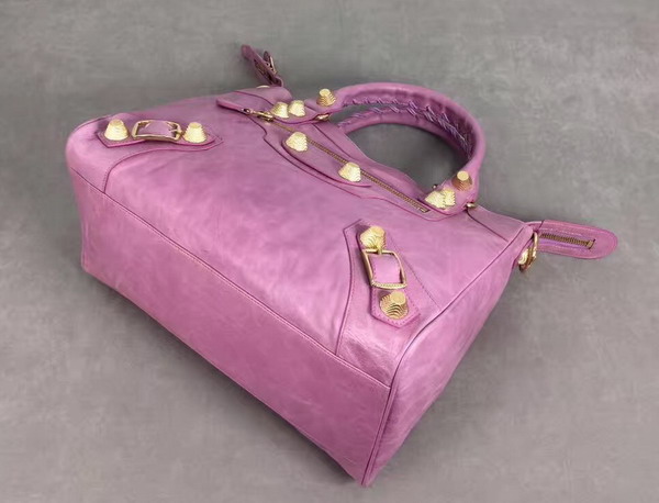 Balenciaga Giant City Handbag in Pink Lambskin with Gold Metal Hardware For Sale