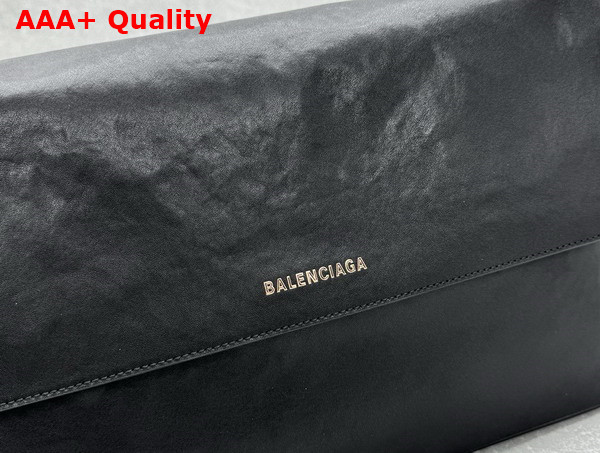 Balenciaga Grungy Medium Messenger Bag in Black Washed Smooth Calfskin Replica