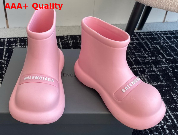 Balenciaga Hummer Rain Boot in Pink Rebber Replica