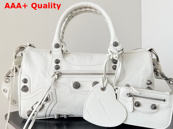 Balenciaga Le Cagole Medium Duffle Bag in White Arena Lambskin Replica