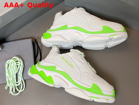 Balenciaga Triple S Sneaker Fluo Green White Replica