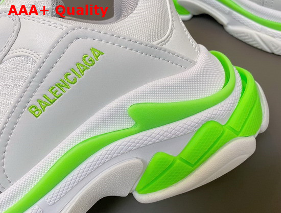 Balenciaga Triple S Sneaker Fluo Green White Replica