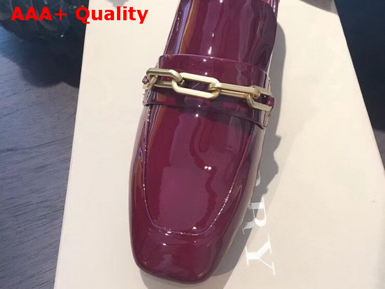 Burberry Link Detail Patent Leather Block Heel Loafers in Burgundy Red Replica