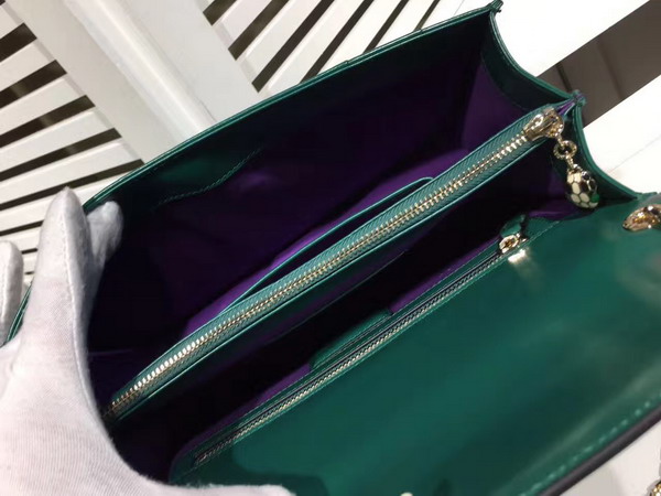 Bvlgari Serpenti Forever Flap Cover Bag in Emerald Green Smooth Calf Leather For Sale