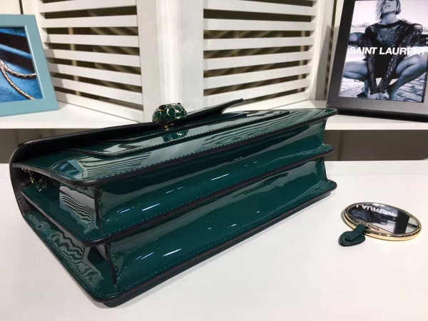 Bvlgari Serpenti Forever Medium Flap Cover Bag in Emerald Green Metallic Calf Leather For Sale