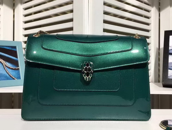 Bvlgari Serpenti Forever Medium Flap Cover Bag in Emerald Green Metallic Calf Leather For Sale