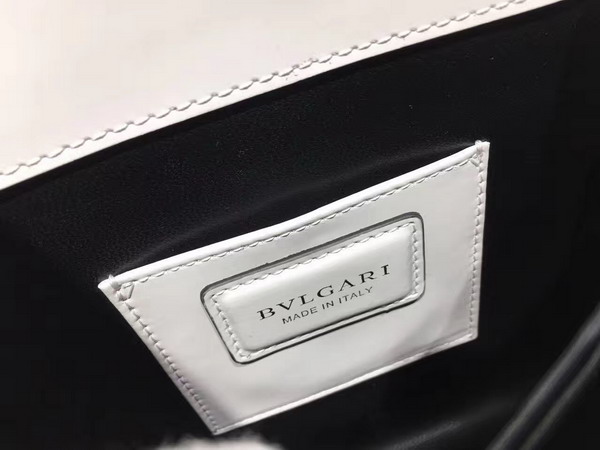 Bvlgari Serpenti Forever Small Top Handle Flap Cover Bag in White Shiny Smooth Calfskin Featuring The Scaglie Beads Motif in Emerald Green and Cloud Topaz Quartzes For Sale