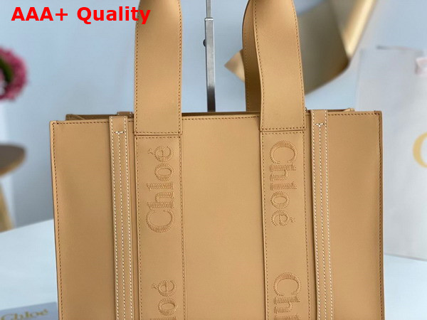 Chloe Medium Woody Tote Bag Light Tan Smooth Calfskin with Chloe Logo Replica