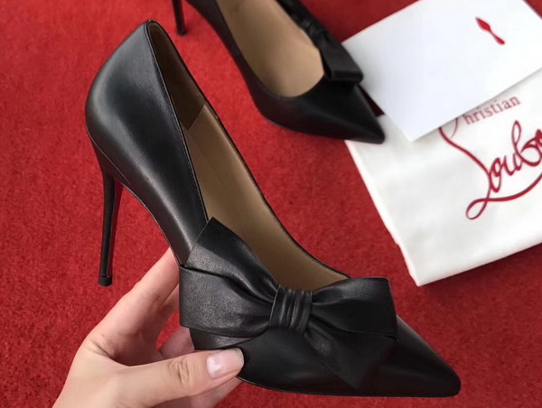 Christian Louboutin Madame Menodo 100 Point Toe Pump in Black Calfskin For Sale