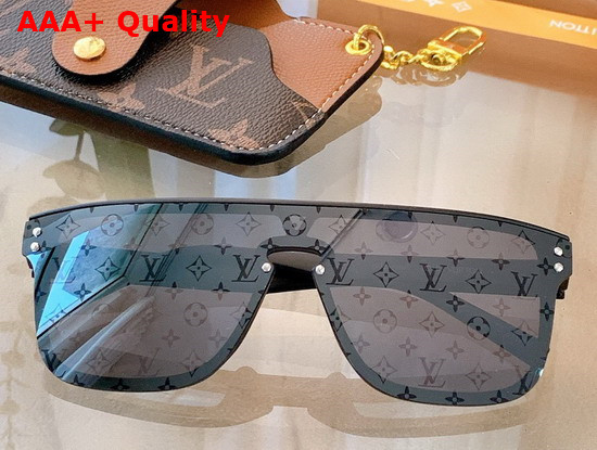 Louis Vuitton Monogram Motif Sunglasses Replica