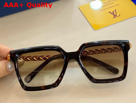 Louis Vuitton New Womens Square Sunglasses White Acetate Frame Blue Lenses Replica