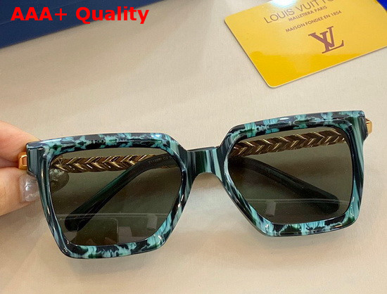 Louis Vuitton New Womens Square Sunglasses White Acetate Frame Blue Lenses Replica