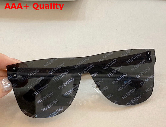 Valentino Frameless Sunglasses Black Replica