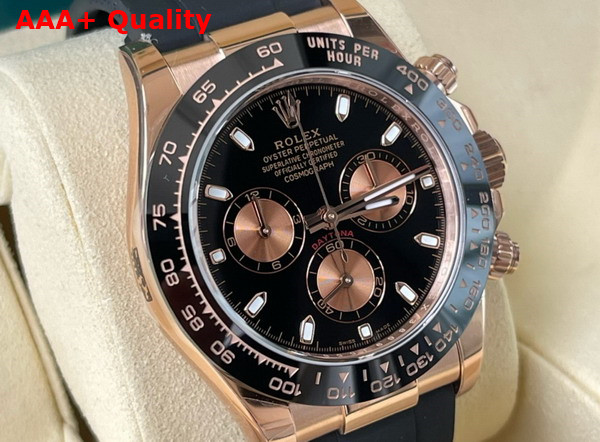 Rolex Cosmograph Daytona Oyster 40mm Everose Gold and Black Dial Black Rubber Watchband Replica