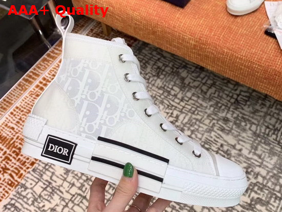 Dior B23 High Top Dior Oblique Sneaker in White Replica