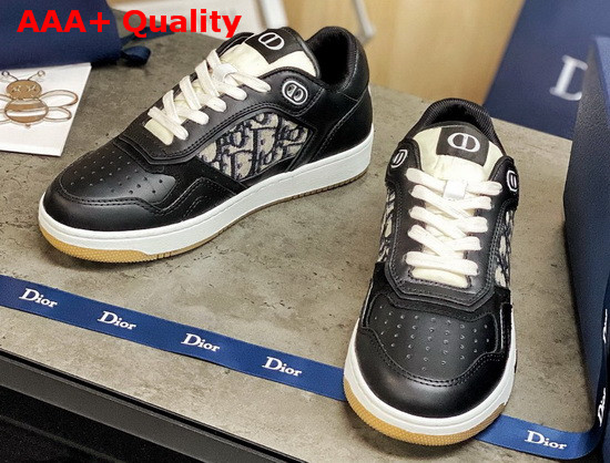 Dior B27 Low Top Sneaker Black Smooth Calfskin with Beige and Black Dior Oblique Jacquard Canvas Replica