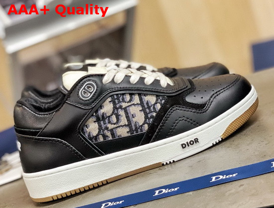 Dior B27 Low Top Sneaker Black Smooth Calfskin with Beige and Black Dior Oblique Jacquard Canvas Replica