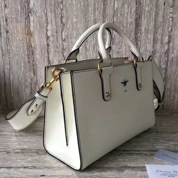 Dior D Bee Tote Handbag in White Smooth Calfskin For Sale