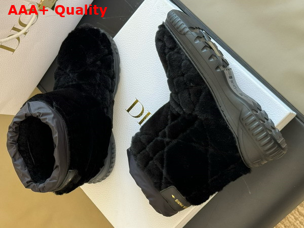 Dior Frost Ankle Boot Black Shearling Embroidered with Cannage Motif Replica