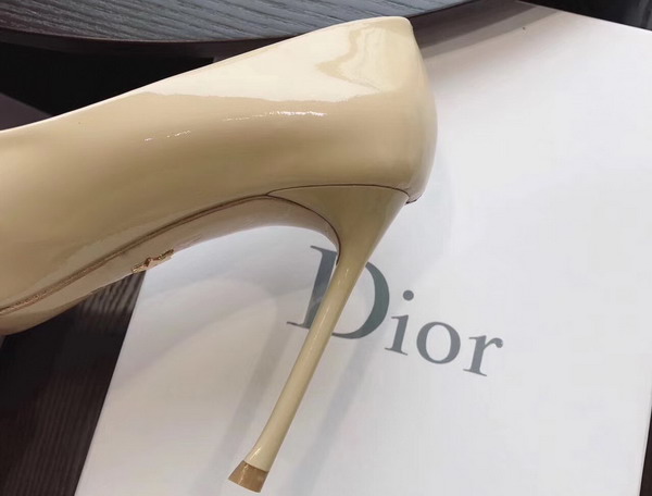 Dior High Heeled Shoe in Beige Patent Calfskin Leather Slender 10cm Heel For Sale