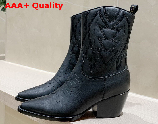 Dior New Ankle Boots in Black Embroidered Calfskin Replica