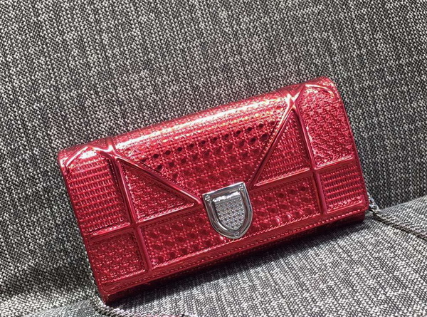 Diorama Wallet On Chain Pouch Metallic Red for Sale