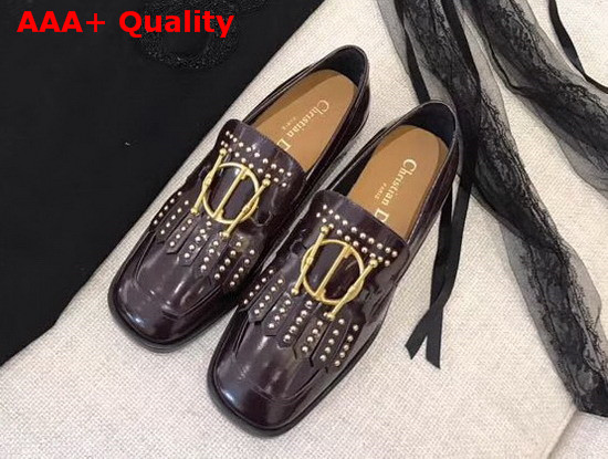 Diordirection Glazed Calfskin Loafer with Studs in Burgundy Replica