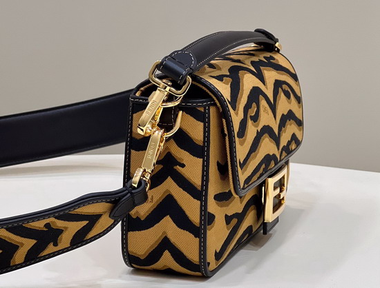 Fendi Medium Baguette Bag Made of Jacquard Fabric Featuring the Tiger Motif in Black and Dark Yellow Replica