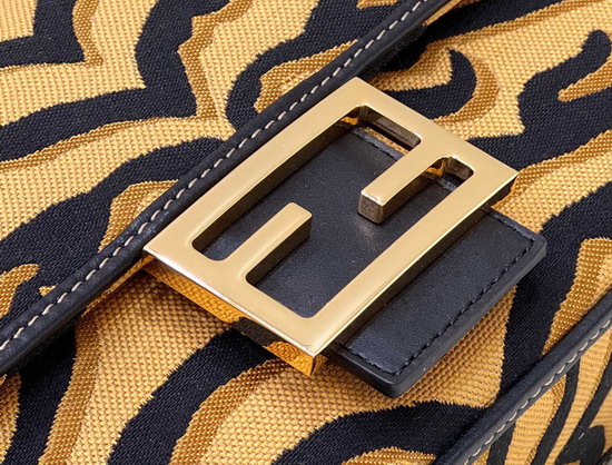 Fendi Medium Baguette Bag Made of Jacquard Fabric Featuring the Tiger Motif in Black and Dark Yellow Replica