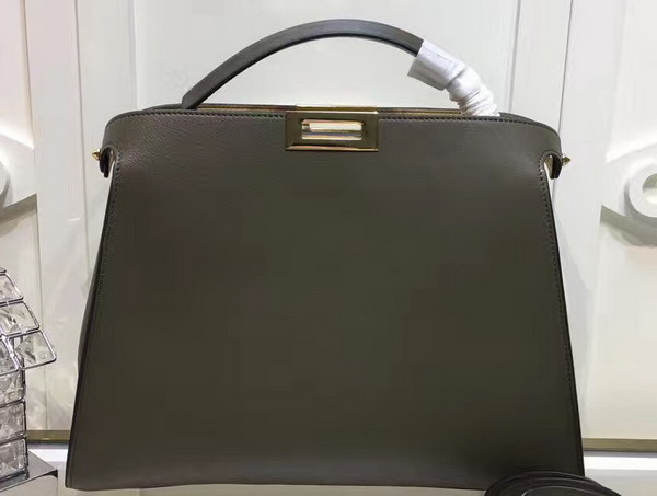 Fendi Oversized Peekaboo Handbag in Khaki Calfskin For Sale