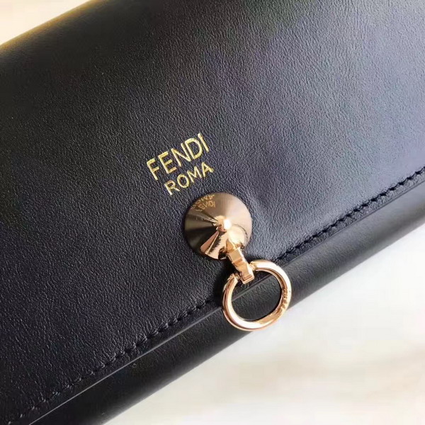 Fendi Wallet On Chain in Black Calfskin For Sale