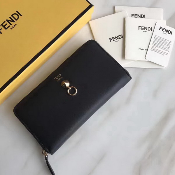 Fendi Zip Around Wallet in Black Calfskin Leather For Sale