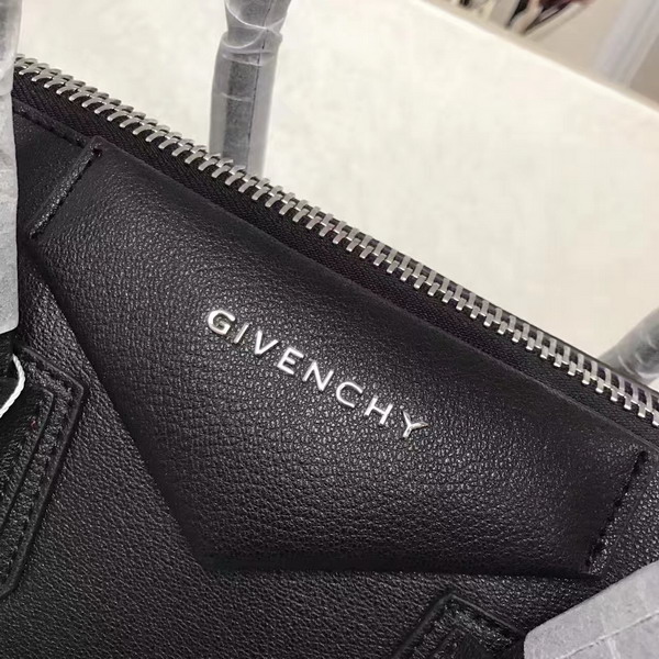 Givenchy Big Antigona Bag in Black Goatskin Silver Hardware For Sale