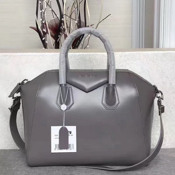 Givenchy Big Antigona Bag in Grey Shiny Smooth Calfskin Silver Hardware For Sale