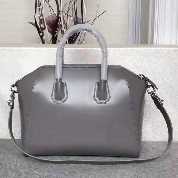 Givenchy Big Antigona Bag in Grey Shiny Smooth Calfskin Silver Hardware For Sale