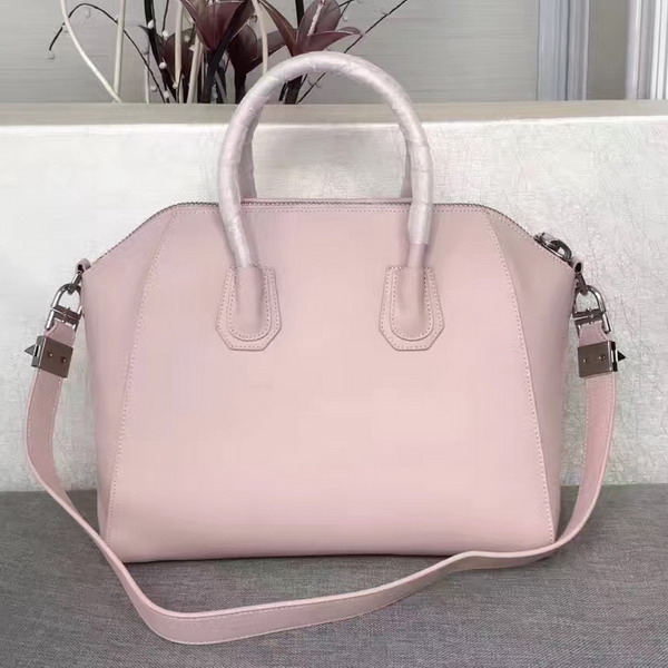 Givenchy Big Antigona Bag in Light Pink Goatskin Silver Hardware For Sale