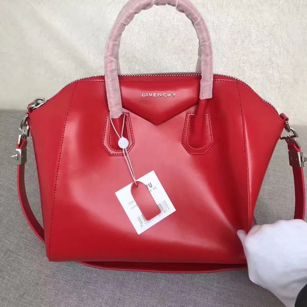 Givenchy Big Antigona Bag in Red Shiny Smooth Calfskin Silver Hardware For Sale