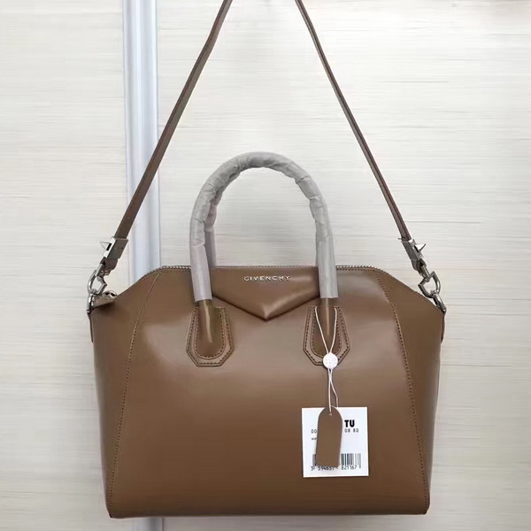 Givenchy Big Antigona Bag in Tan Shiny Smooth Calfskin Silver Hardware For Sale