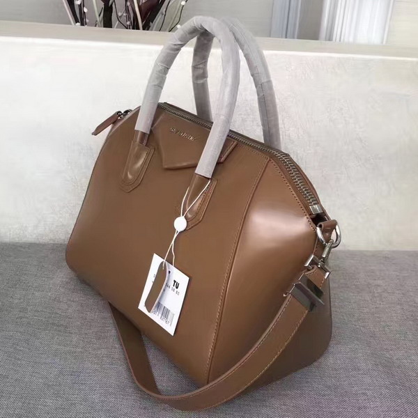 Givenchy Big Antigona Bag in Tan Shiny Smooth Calfskin Silver Hardware For Sale