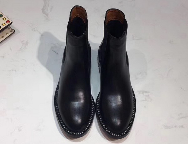 Givenchy Chelsea Boots in Black Smooth Box Leather For Sale