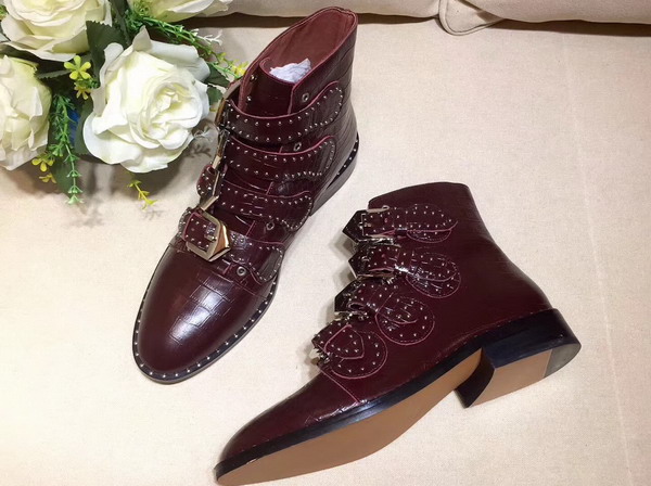 Givenchy Elegant Studs Ankle Boots in Bordeaux Croc Print Calfskin Leather For Sale