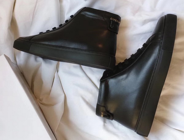 Givenchy Leather Lace Up Boots in Black Box Leather For Sale